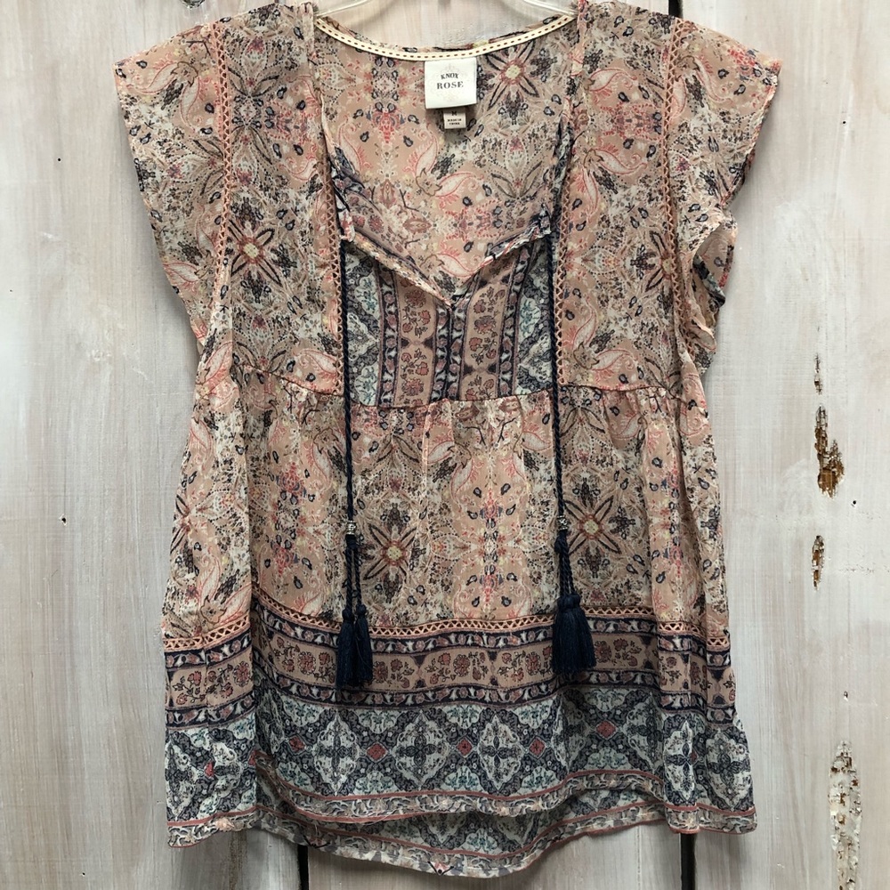 Know Rose printed blouse